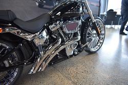 2025 Harley-davidson FXBR BREAKOUT (117) VIVID BLACK