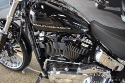 2025 Harley-davidson FXBR BREAKOUT (117) VIVID BLACK
