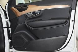 2023 Volvo XC90 Ultimate B5 Bright