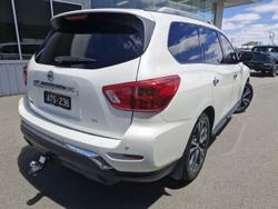 2017 Nissan Pathfinder Ti