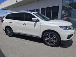 2017 Nissan Pathfinder Ti