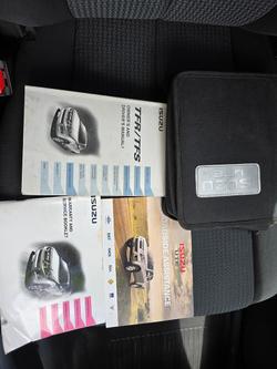 2013 Isuzu D-MAX LS-M MY12 4X4 Dual Range Splash White