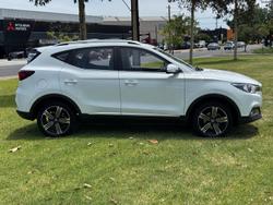 2019 MG ZS Essence AZS1 MY19 Dover White