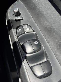 2021 Nissan Navara PRO-4X D23 MY21.5 4X4 Dual Range Black Star