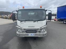 2017 Isuzu Npr 45 155