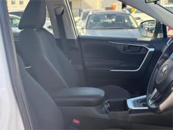 2022 TOYOTA RAV4 GX (2WD) HYBRID