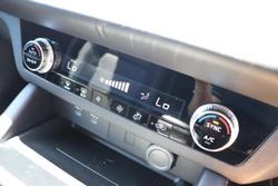 2025 Mitsubishi Outlander LS