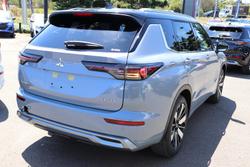2025 Mitsubishi Outlander Exceed Tourer