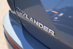 2025 Mitsubishi Outlander Exceed Tourer