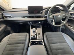 2023 Mitsubishi Outlander Aspire