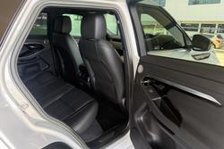 2023 Land Rover Range Rover Evoque P300e Dynamic HSE