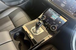 2023 Land Rover Range Rover Evoque P300e Dynamic HSE