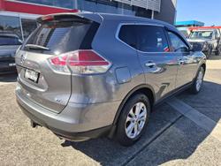 2014 Nissan X-TRAIL ST