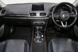 2017 Mazda 3 SP25 GT