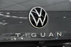 2021 Volkswagen Tiguan 162TSI R-Line