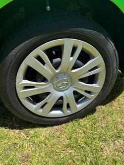 2013 Mazda 2 Neo DE Series 2 MY13 Spirited Green