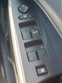 2013 Mazda 2 Neo DE Series 2 MY13 Spirited Green