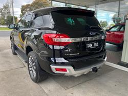 2020 Ford Everest Titanium