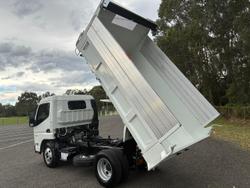 2024 Fuso Canter 615 Tipper White