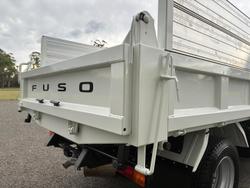 2024 Fuso Canter 615 Tipper White