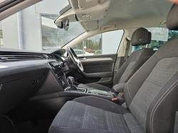 2021 Volkswagen Passat 140TSI Business