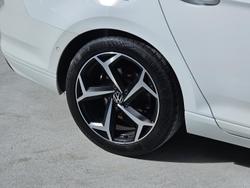 2021 Volkswagen Passat 140TSI Business