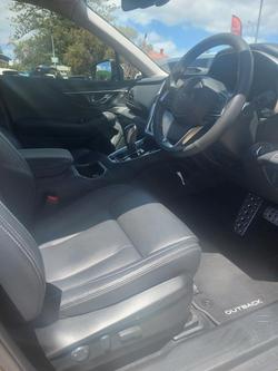 2024 Subaru Outback AWD Touring