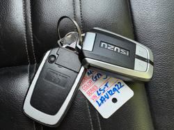 2017 Isuzu MU-X LS-T