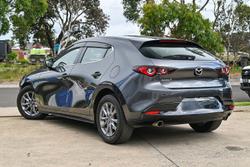 2022 Mazda 3 G20 Pure