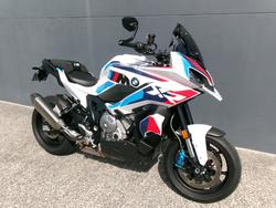 2025 BMW Motorrad M 1000 XR LIGHTWHITE UNI/M MOTORSPORT
