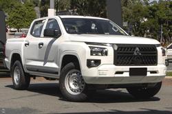2025 Mitsubishi Triton GLX