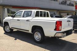 2025 Mitsubishi Triton GLX