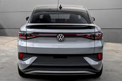 2025 Volkswagen ID.5 Pro