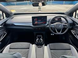 2025 Volkswagen ID.5 Pro