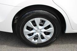 2019 Toyota Corolla Ascent ZRE172R Glacier White