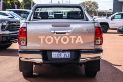 2023 Toyota Hilux SR