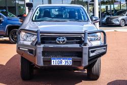 2023 Toyota Hilux SR