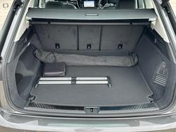 2025 Volkswagen Touareg 210TDI Elegance