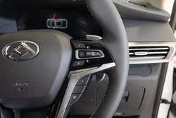 2025 LDV D90 Executive