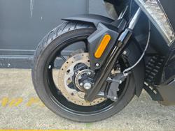 2023 BMW C 400 X BLACK