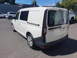 2025 Volkswagen Caddy TDI320