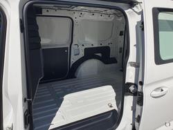 2025 Volkswagen Caddy TDI320