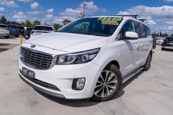2017 Kia Carnival SLi
