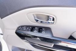 2017 Kia Carnival SLi