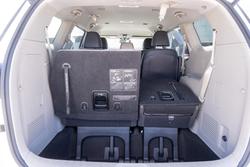 2017 Kia Carnival SLi