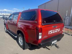 2017 Isuzu D-MAX LS-M
