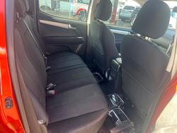 2017 Isuzu D-MAX LS-M