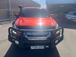2017 Isuzu D-MAX LS-M
