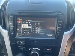 2017 Isuzu D-MAX LS-M