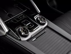 2025 LDV D90 Executive